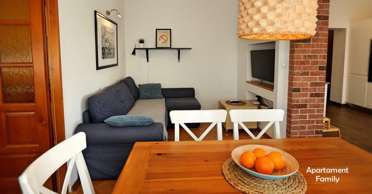 Bialy Dom - 2 Bedrooms Katowice Extérieur photo
