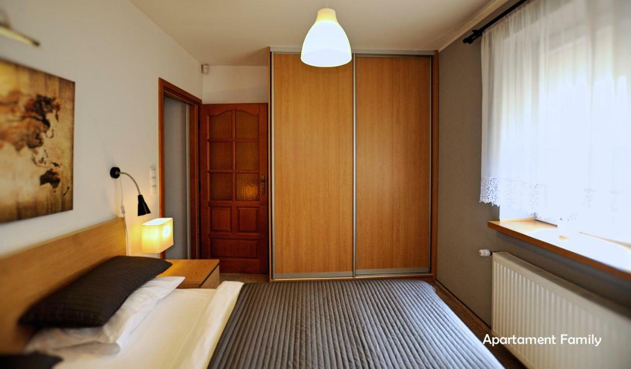 Bialy Dom - 2 Bedrooms Katowice Extérieur photo