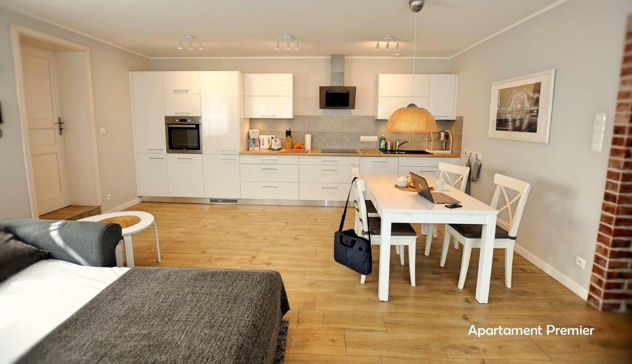 Bialy Dom - 2 Bedrooms Katowice Extérieur photo